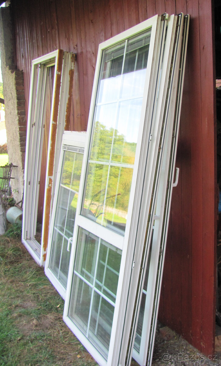 3x PLASTOVÉ DVEŘE + 9x OKNA - BÍLÁ - WINKHAUS - 7
