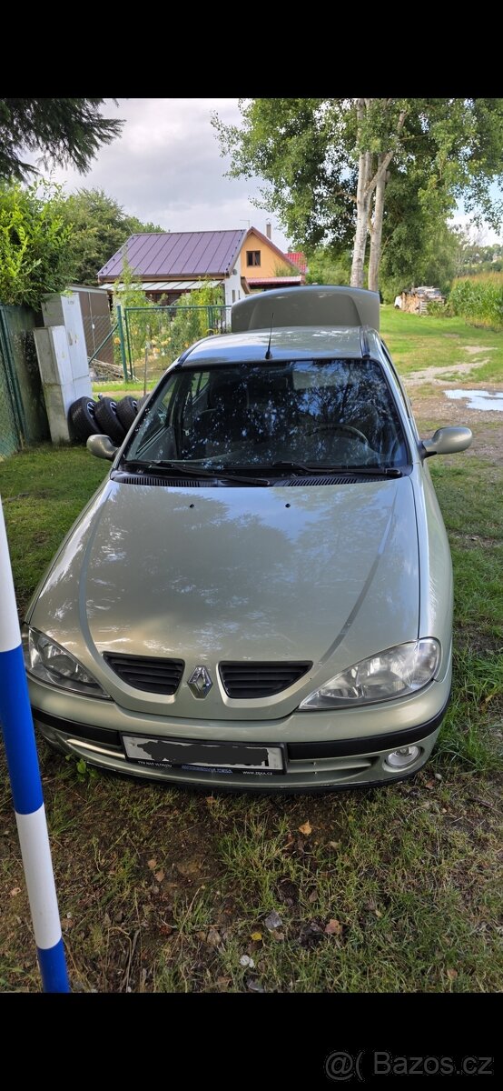 Renault megane 1, 6 16v - 7