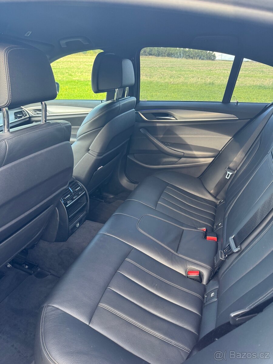 BMW 520XD M-paket G30 - 7