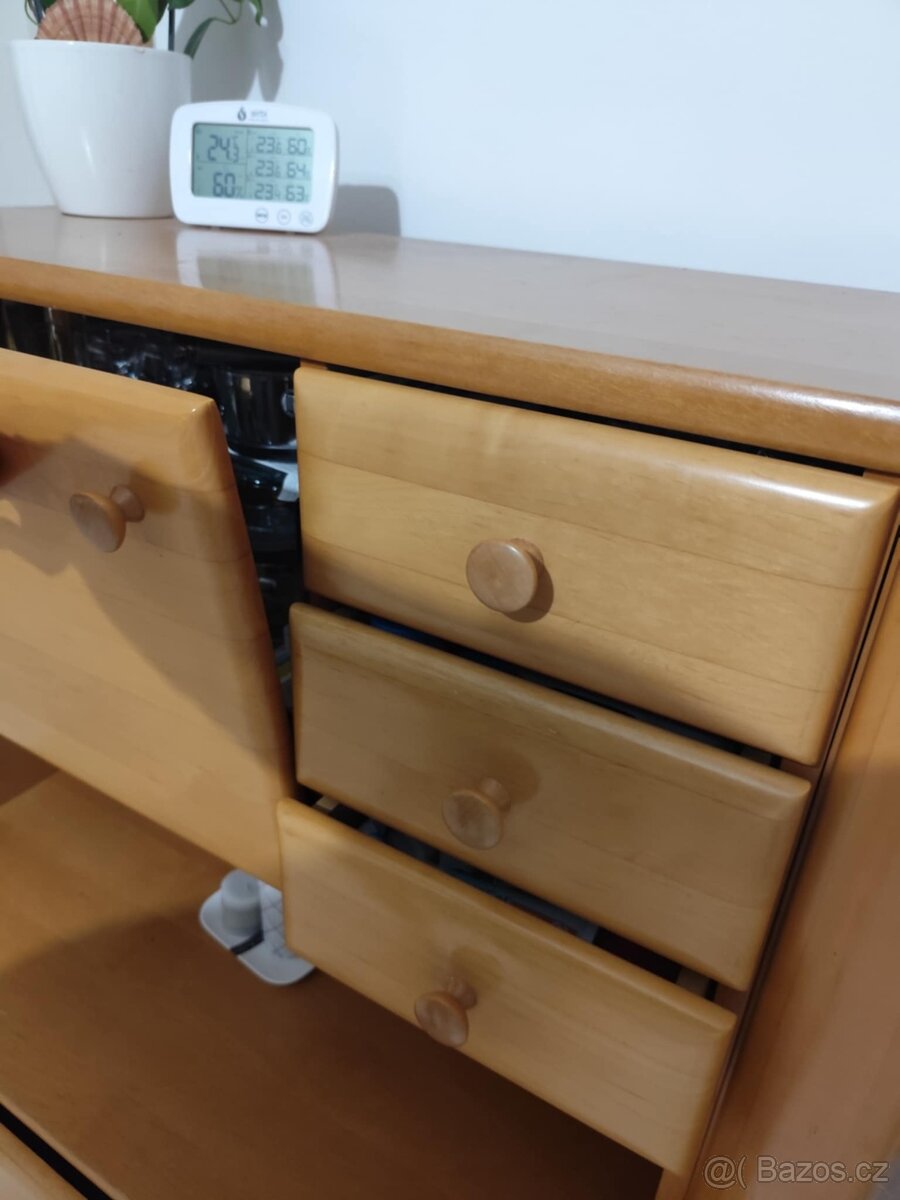 Obývací stěna- čela masiv - 7