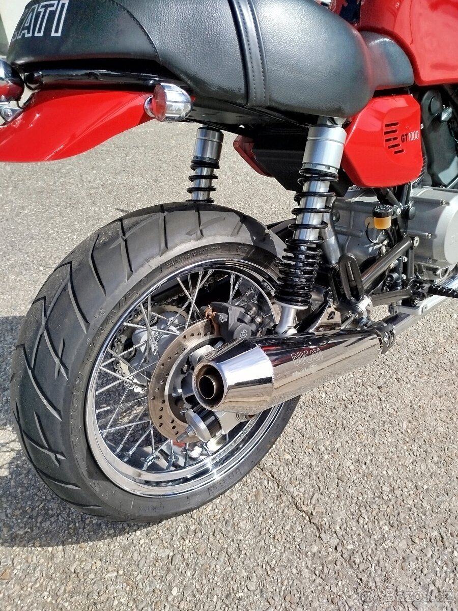 Ducati GT 1000, 1. MAJITEL V ČR, KÁSNÝ STAV, LADĚNÝ VÝFUK - 7