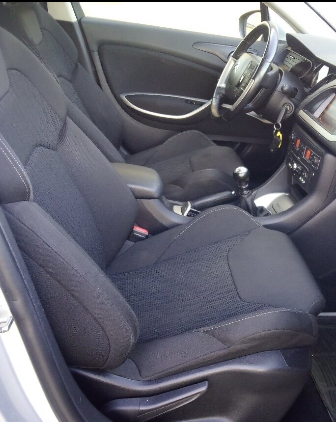 Citroen C5 2.0HDi // 143.000km // 1.majitel - 7