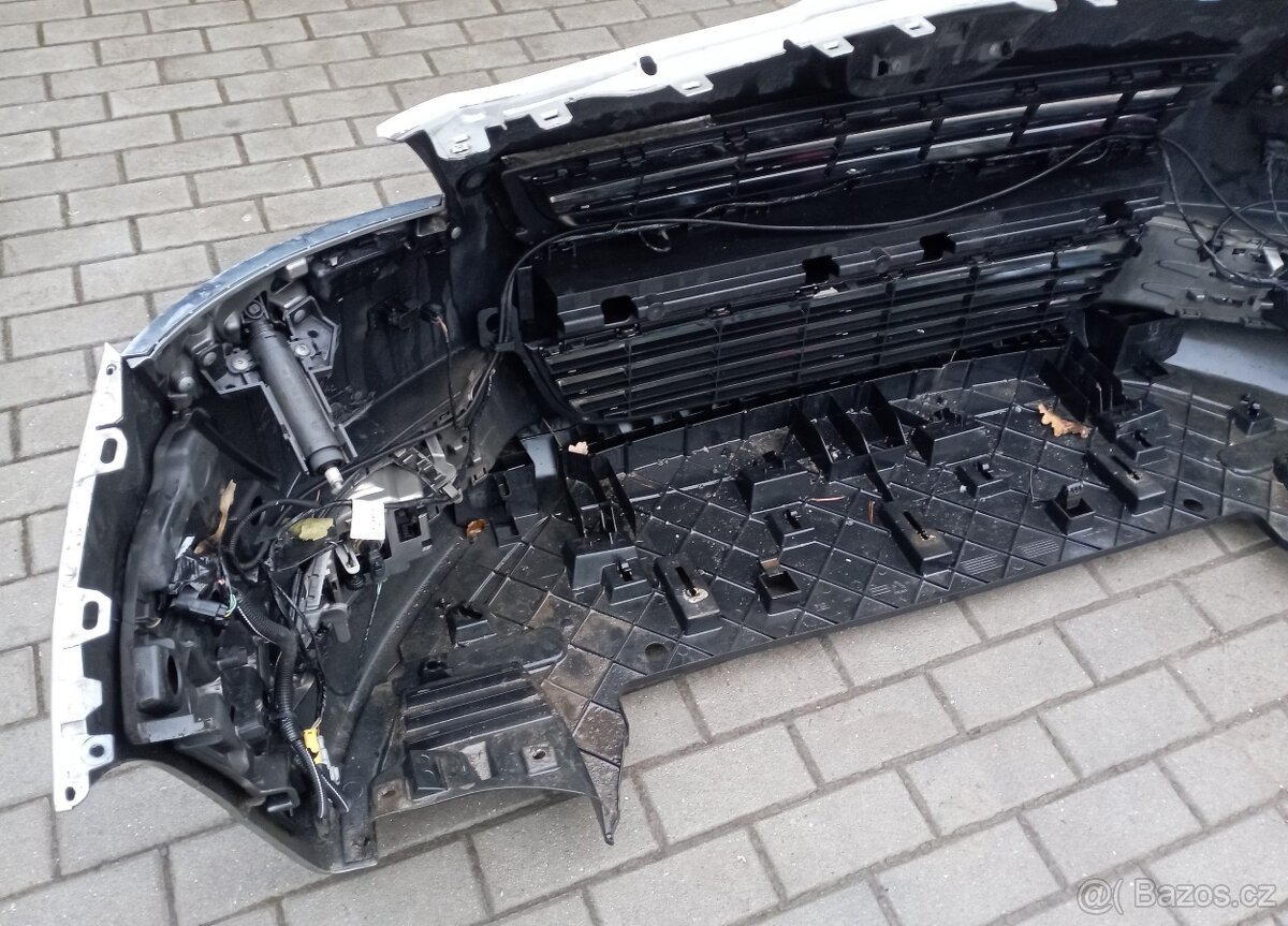 Nárazník Peugeot 5008 - 7