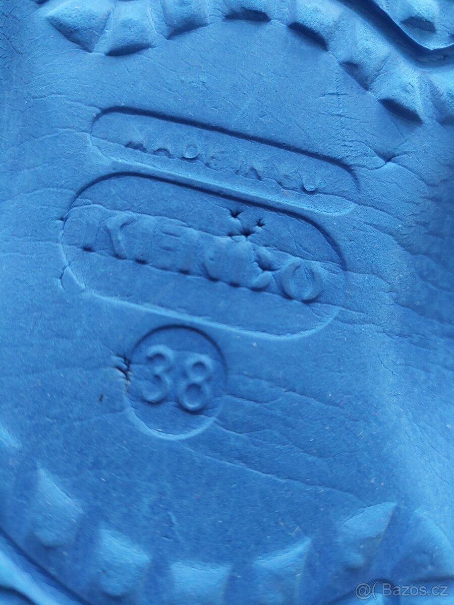 Dětské tenisky 39, sálové 37, crocs v. 37, 38 - 7