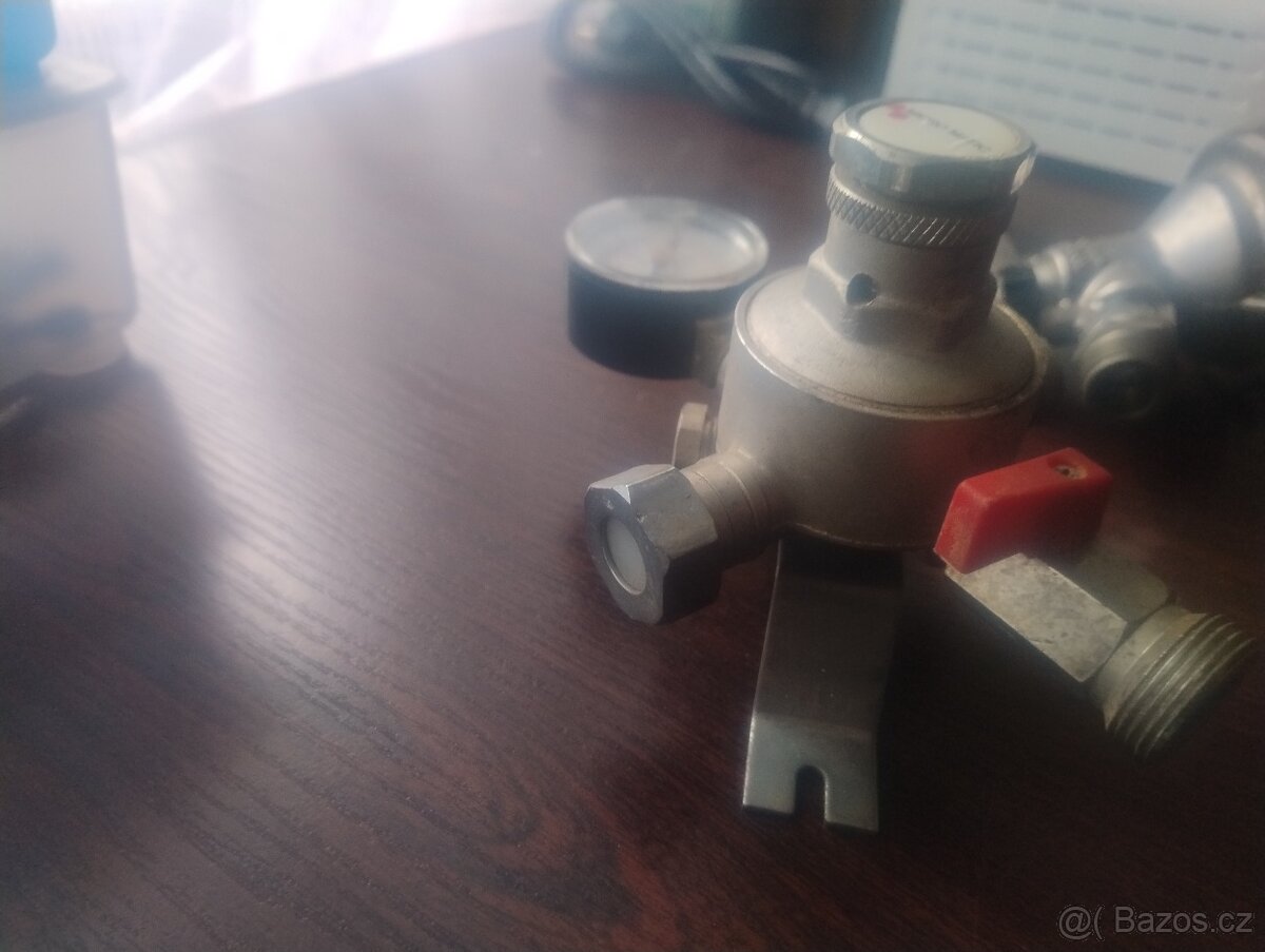 NARÁŽEČ PLOCHÝ+ REDUKČNÍ VENTIL - 7
