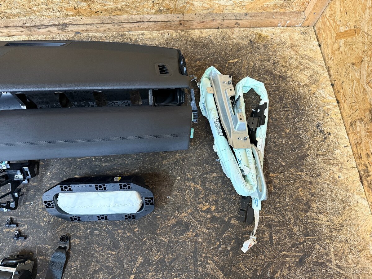 AIRBAGOVÁ SADA LAND ROVER DISCOVER SPORT L550 2017 - 7