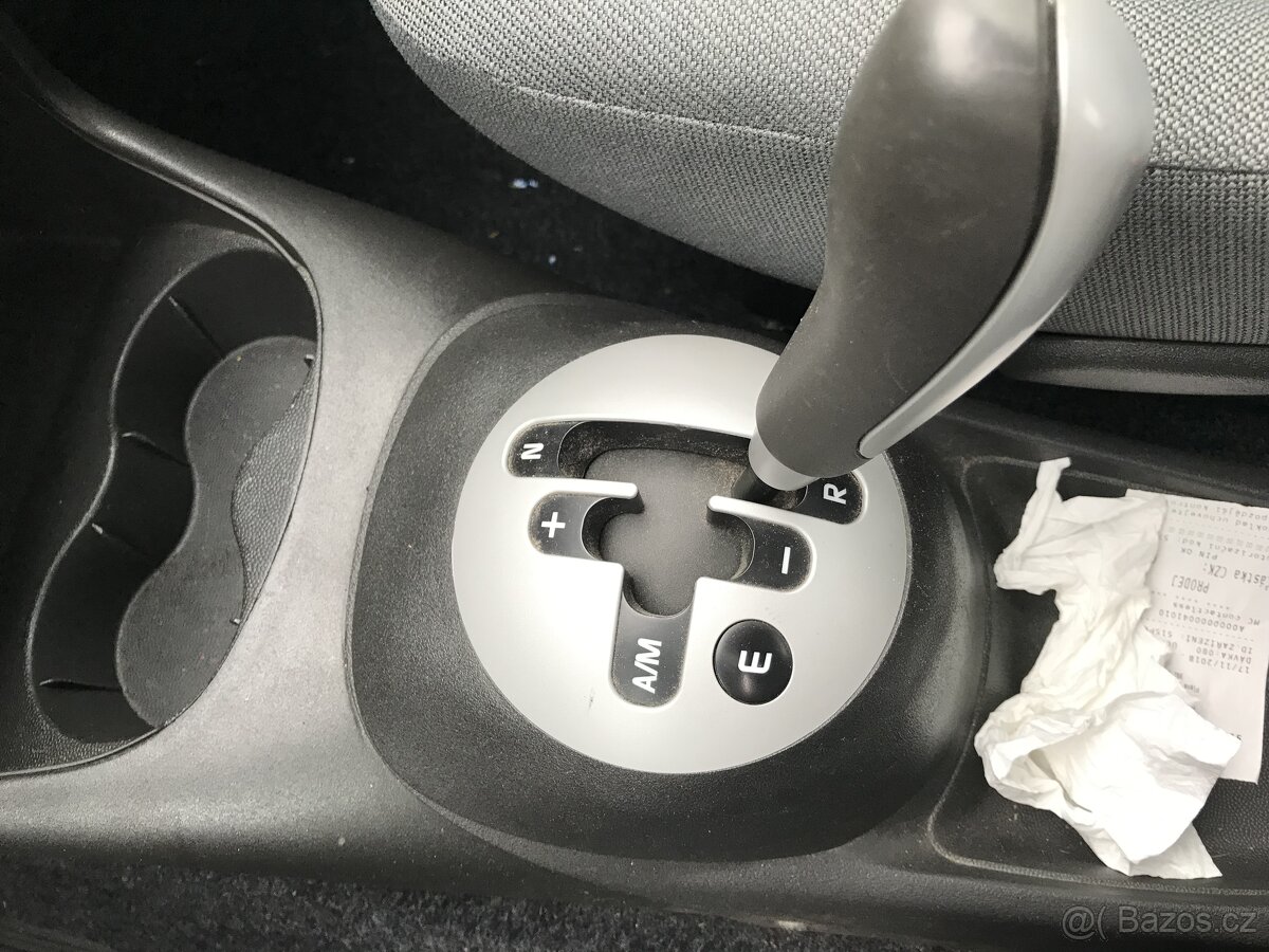 Fiat Punto AUTOMAT 2001 1,2i 44kW - dily z vozu - 7