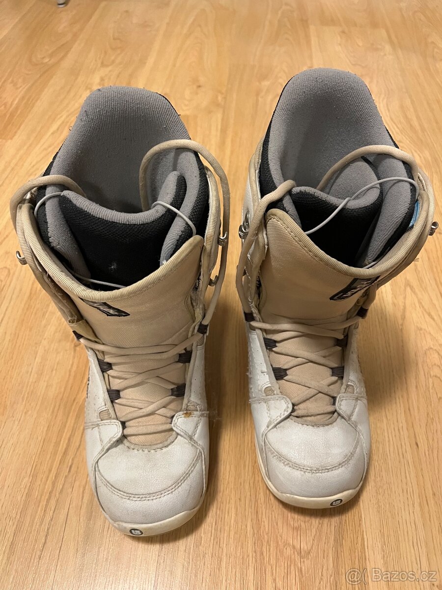 Snowboard Nidecker + boty Burton - 7