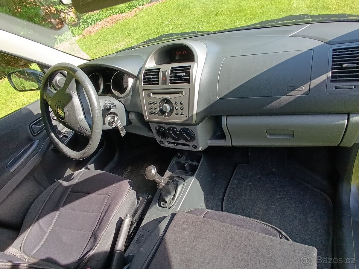 Suzuki IGNIS 1,5 4x4 - 7