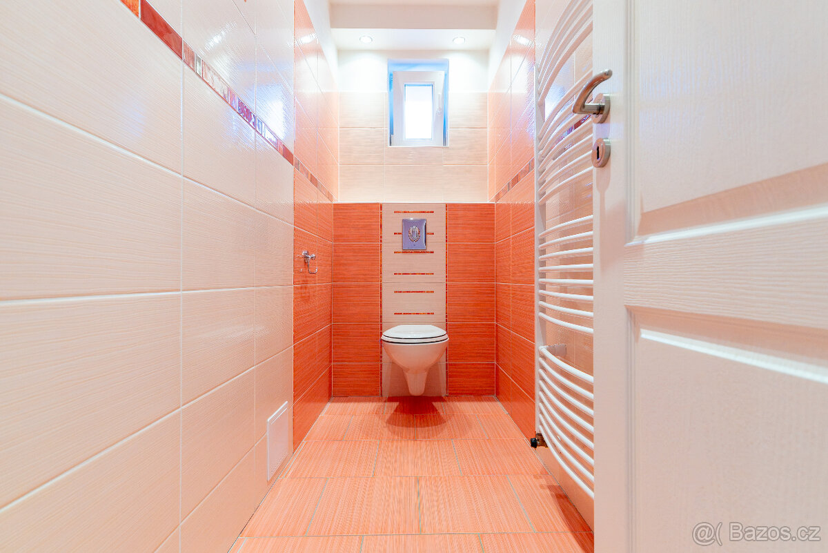 Prodej rodinného domu 200 m², pozemek 586 m² - 1111 - Mehr
