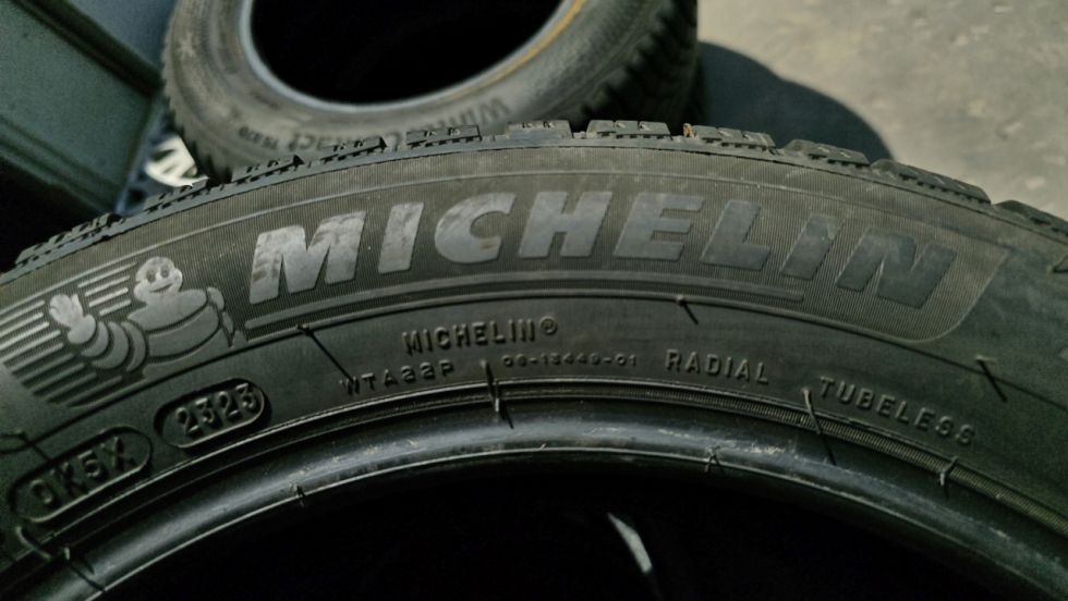 Zimní pneu 205/55/16 Michelin - 7