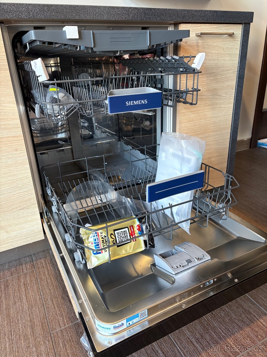 Nová vestavná myčka SIEMENS SN53ES27VE s ovl panelem - 7