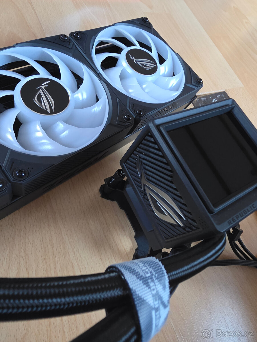 ASUS ROG Ryujin III 360 ARGB Extreme AIO CPU chladič - 7