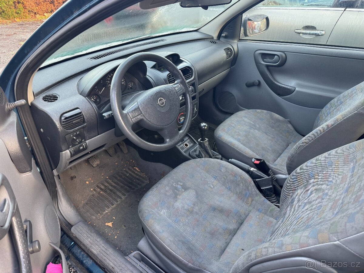 OPEL CORSA 1.0i 43 KW Klima 2001 - 7