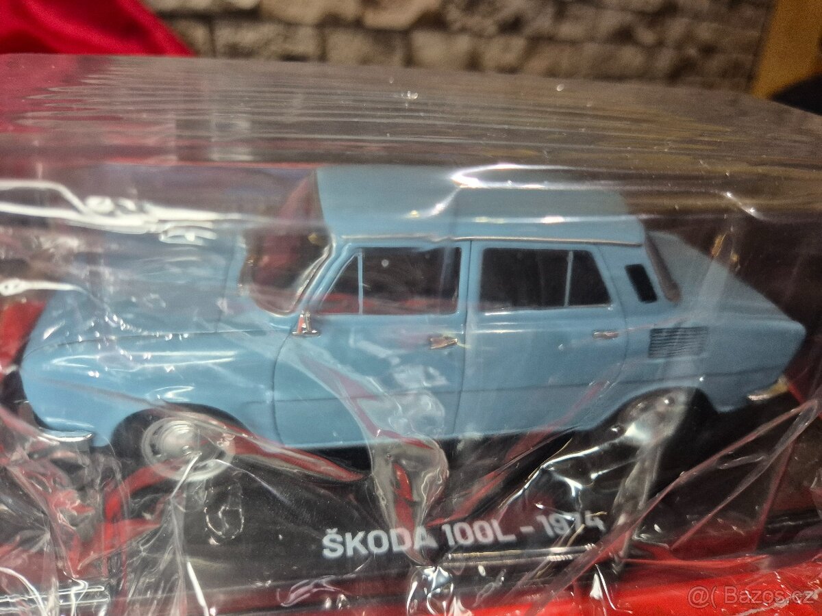 MODEL ŠKODA 100L 1:24 - 7