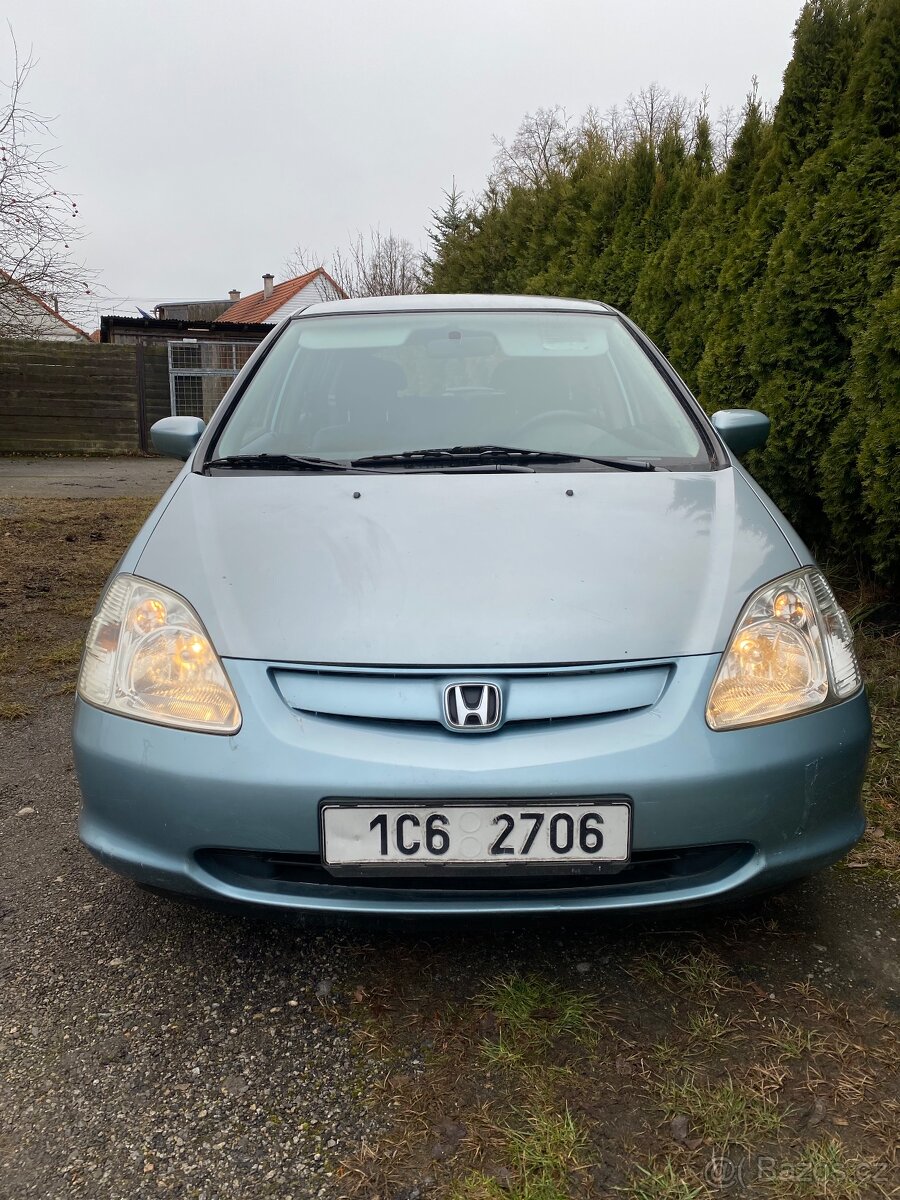 Honda Civic 1.6 VTEC 81kw rok 2003 STK 09/2027 původ ČR - 7