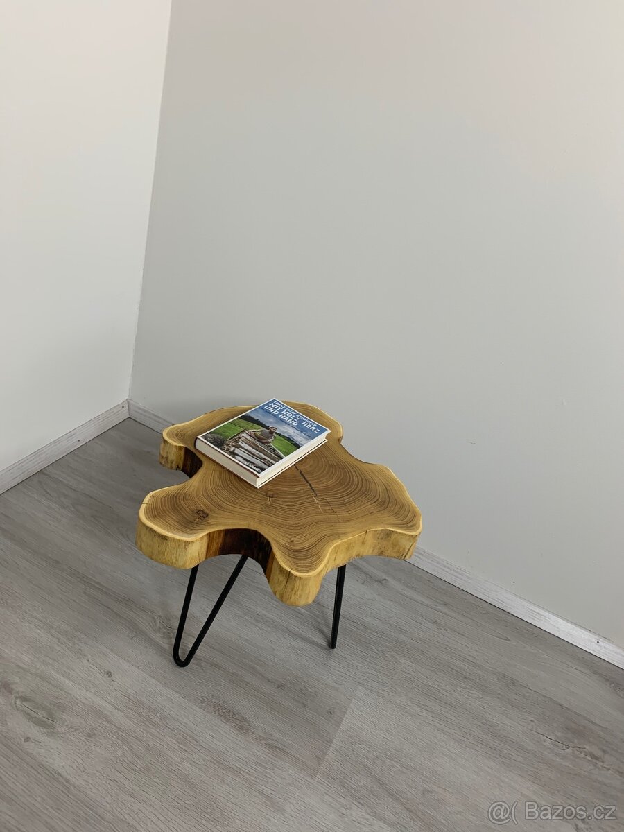 Konferenční stolek Akát - 7