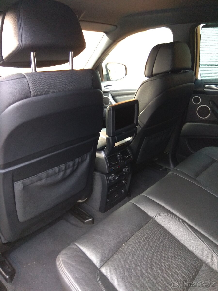 Prodám BMW X6 M50D - 7