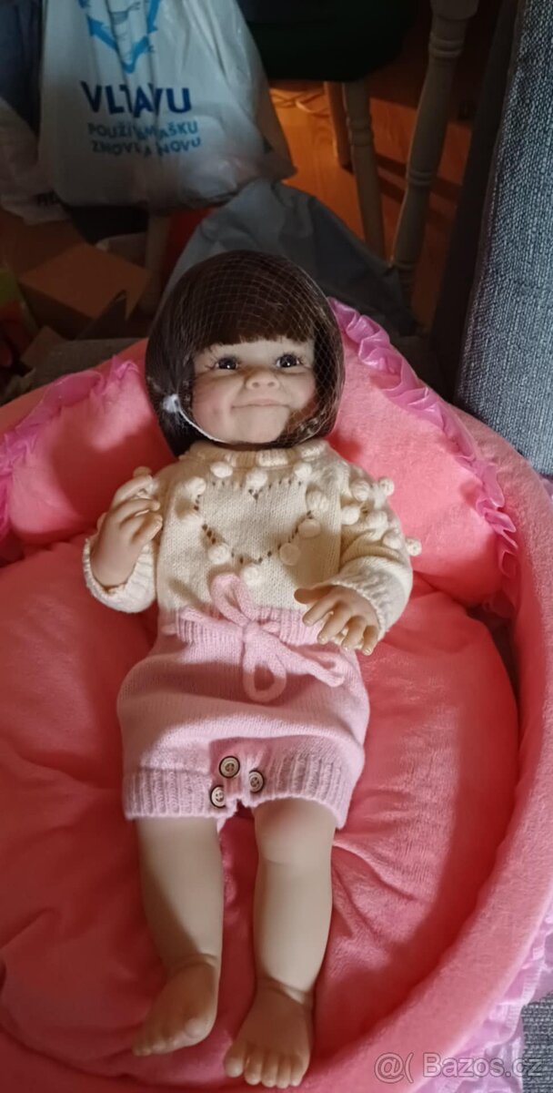 Nová realistická panenka reborn vinyl - 7