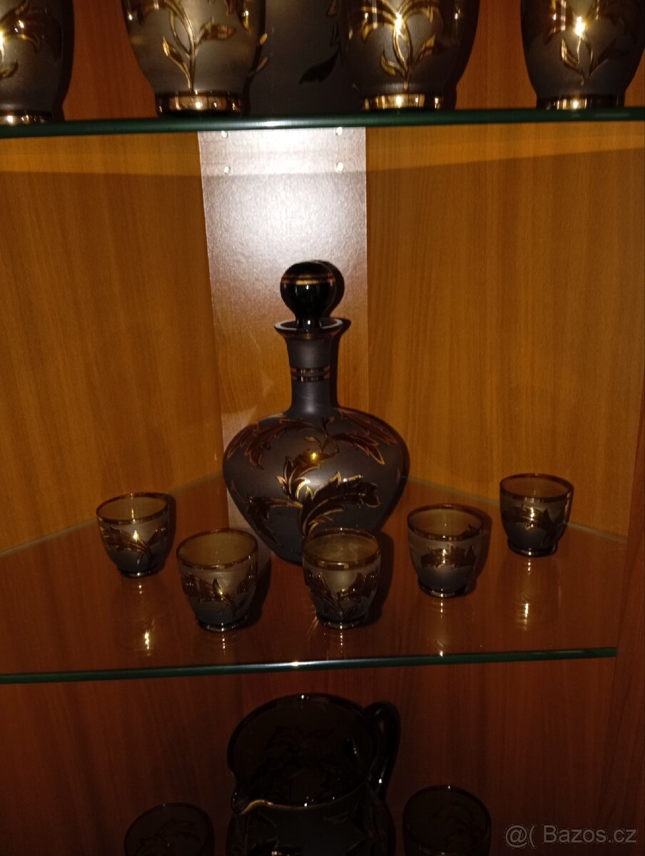 Porcelán a sklo - 7