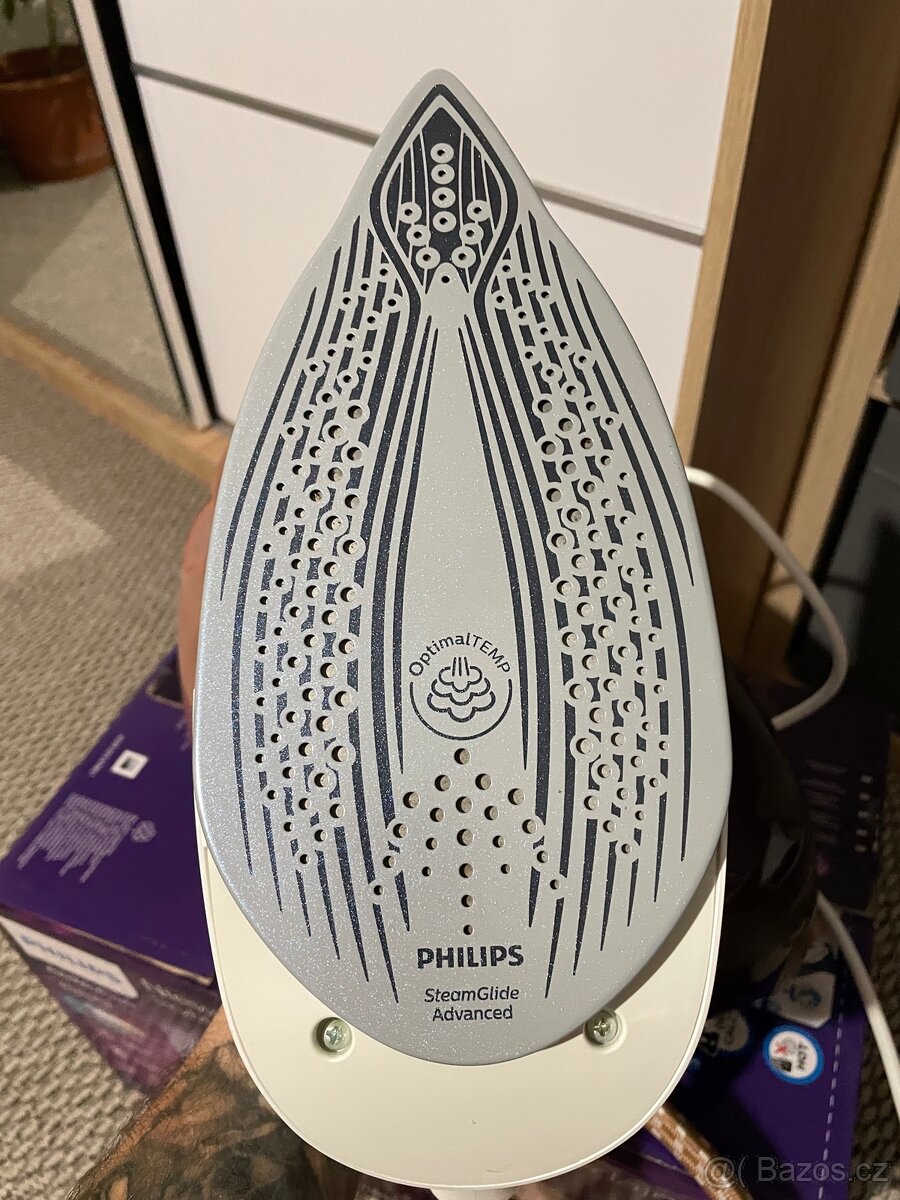 Parní generátor / žehlička Philips GC8962 - 7