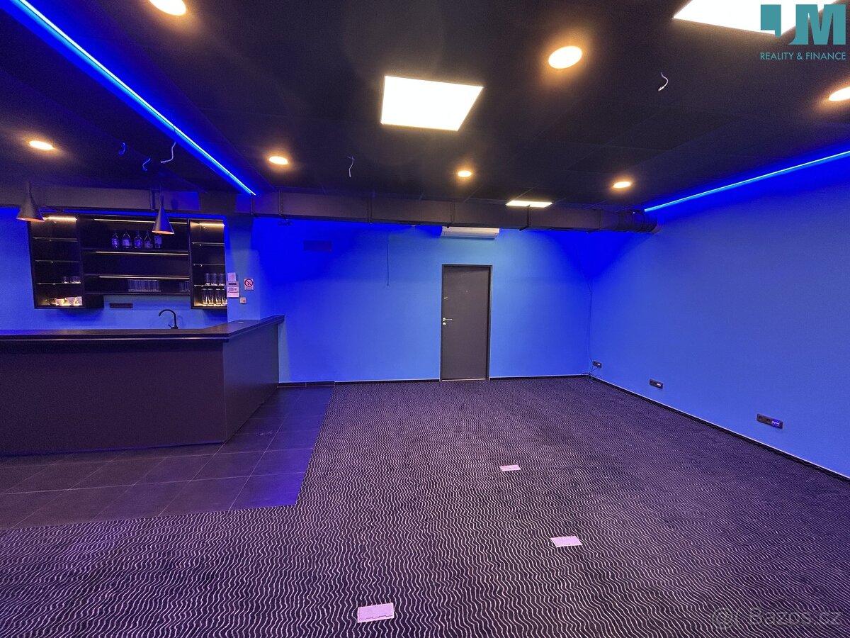 Pronájem komerčního prostoru 100m², Holandská ulice - Znojm - 7