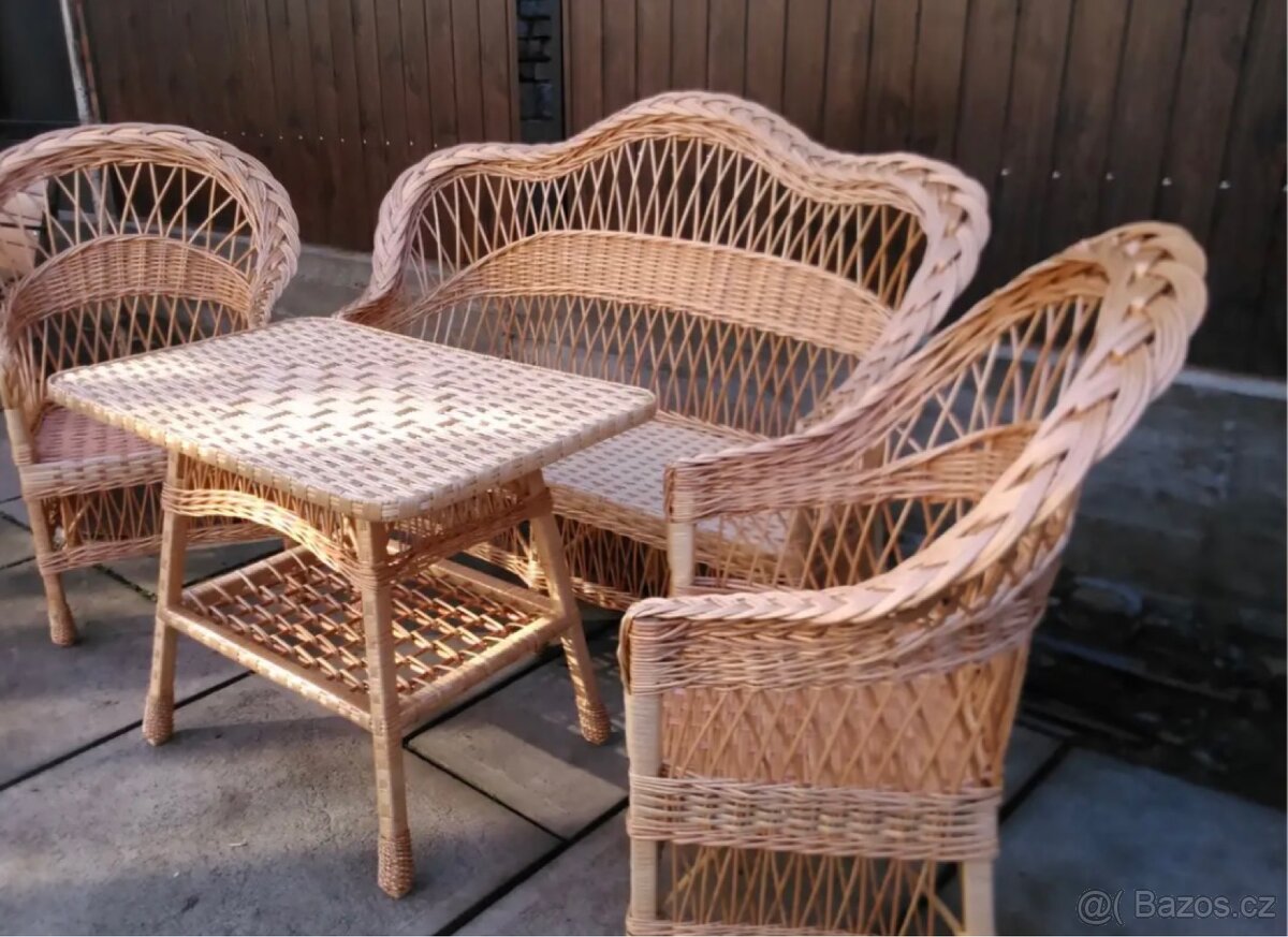 proutěný zahradní nábytek - 7