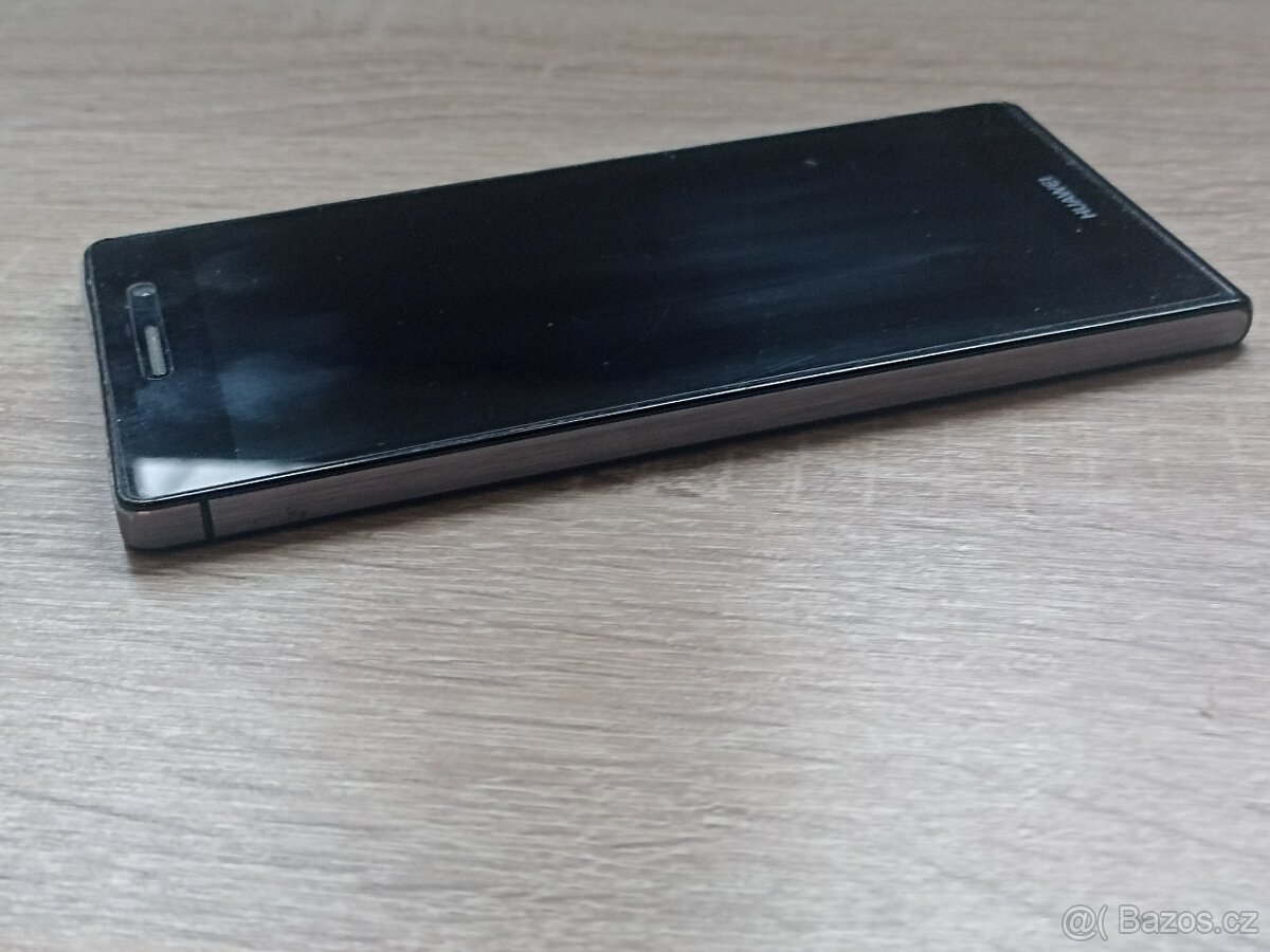 HUAWEI P7-L10 top stav - 7