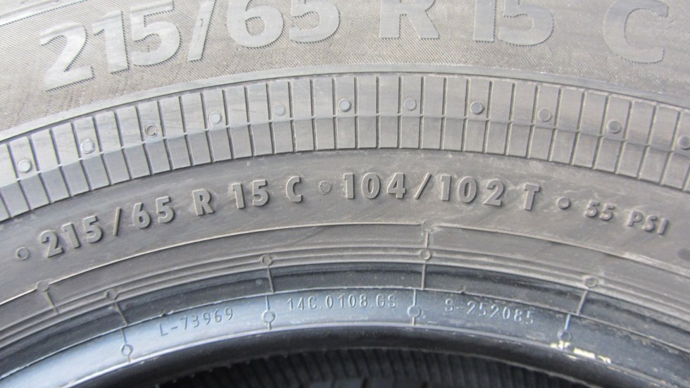 Letní pneumatiky 215/65/15c Continental - 7