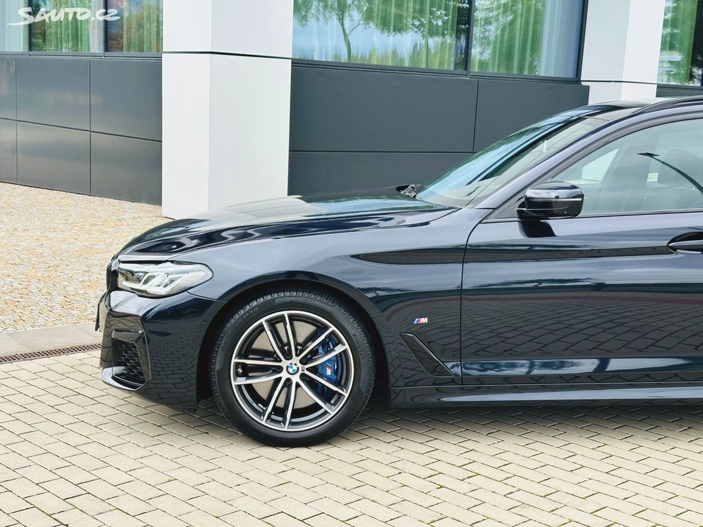BMW Řada 5, 530dx M|4x4|Laser|Harman|Tažné - 7