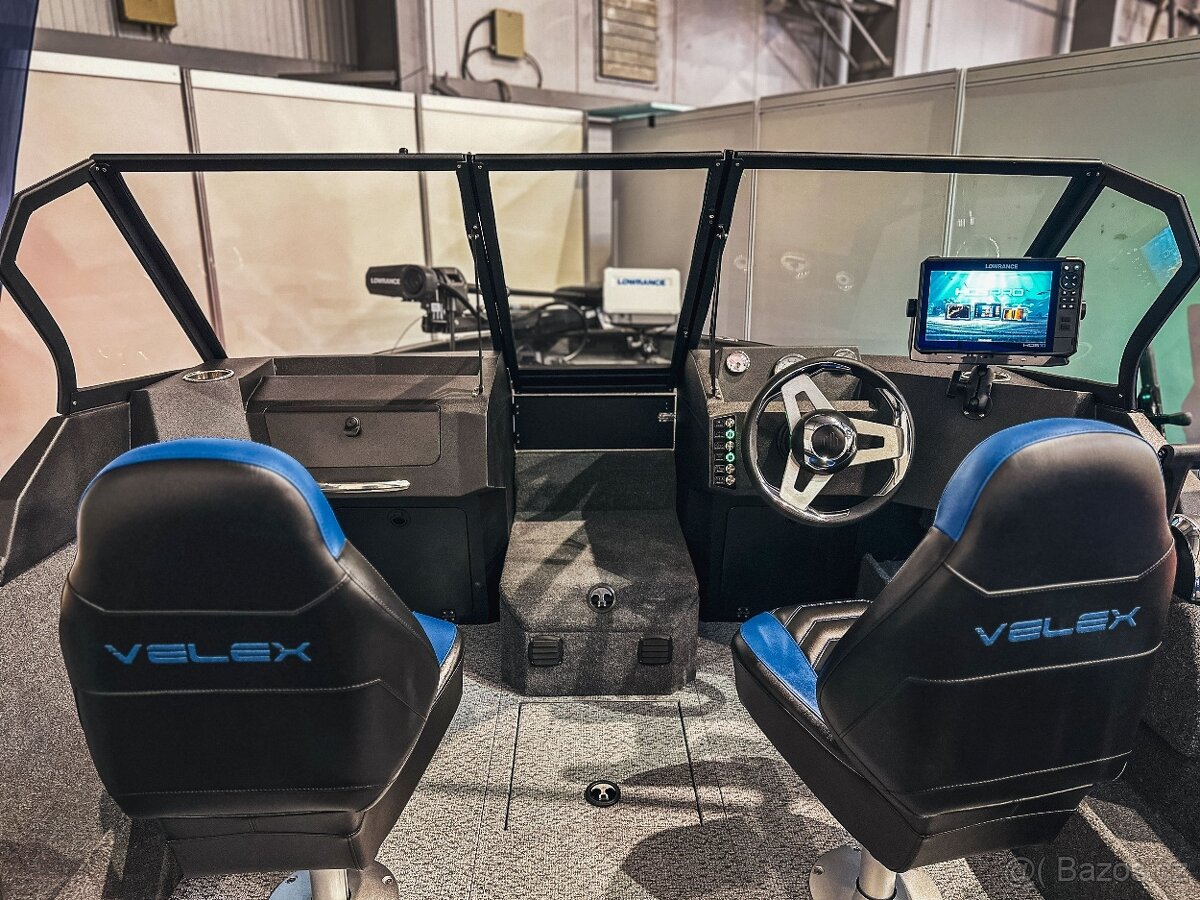 NOVÁ motor. loď Velex 585 + Mercury F 150 - 7