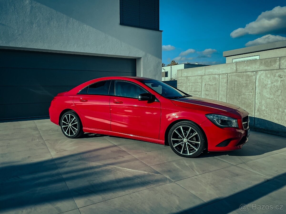MERCEDES-BENZ CLA 180 AMG line - 7