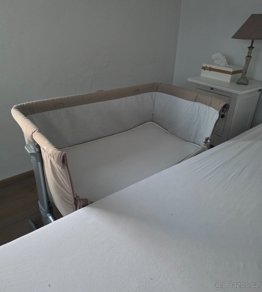 Přistýlková postýlka Chicco Next2Me - 7