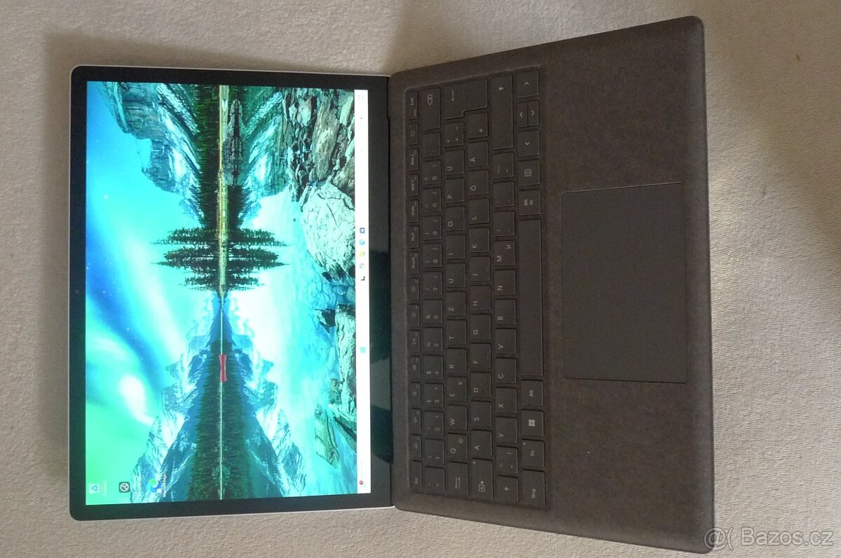 Microsoft Surface Laptop 5 8GB RAM/256GB - 7