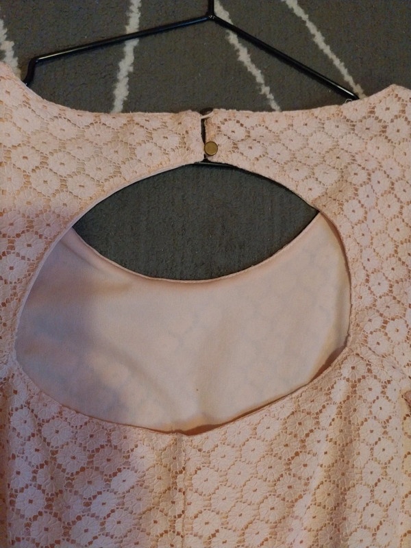 Krajkové šaty Only, vel. 40 - 7