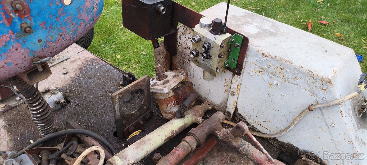 Malotraktor domácí výroby - 7