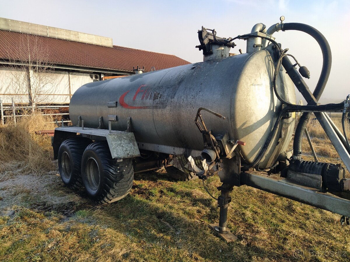 Fliegl cisterna - 7
