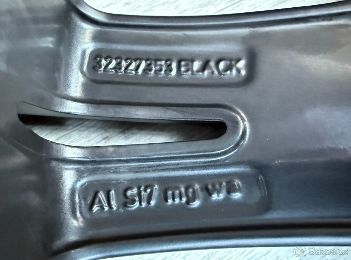 R19 ORIG.KOLA VOLVO XC40 V90CC 235/50/19 DOT25 REF - 7