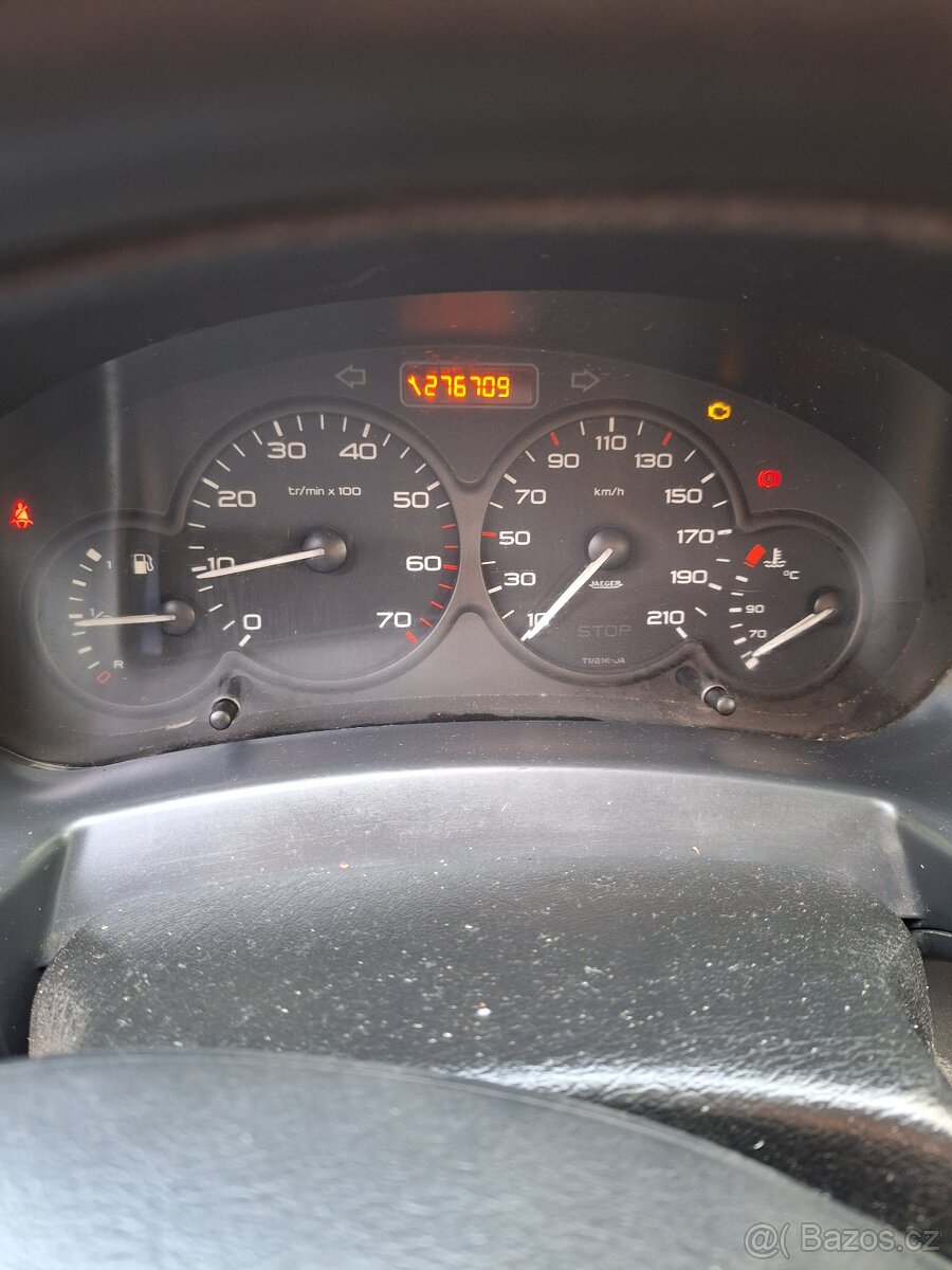 Peugeot Partner (pojízdný bez STK) - 7