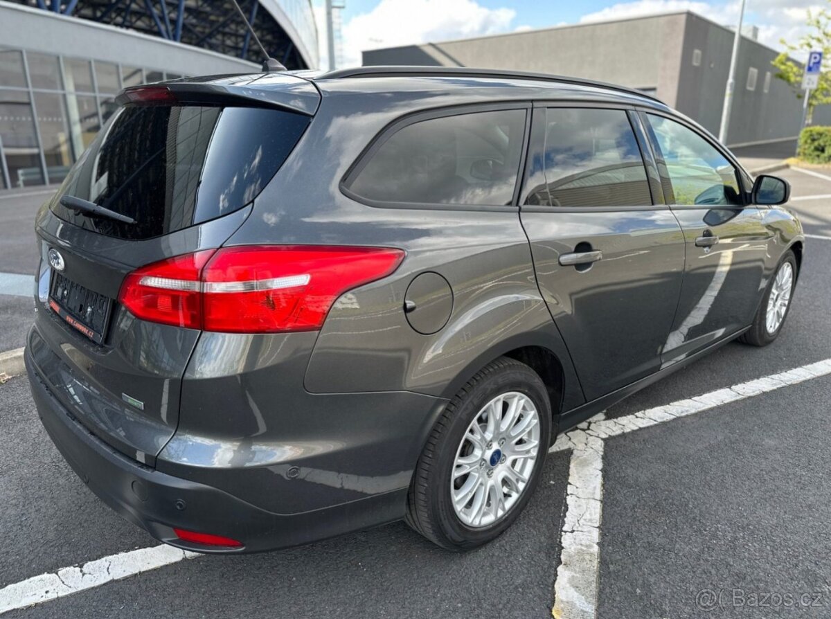 nabízíme Ford Focus 1.0EcoBoost 92kw - 7