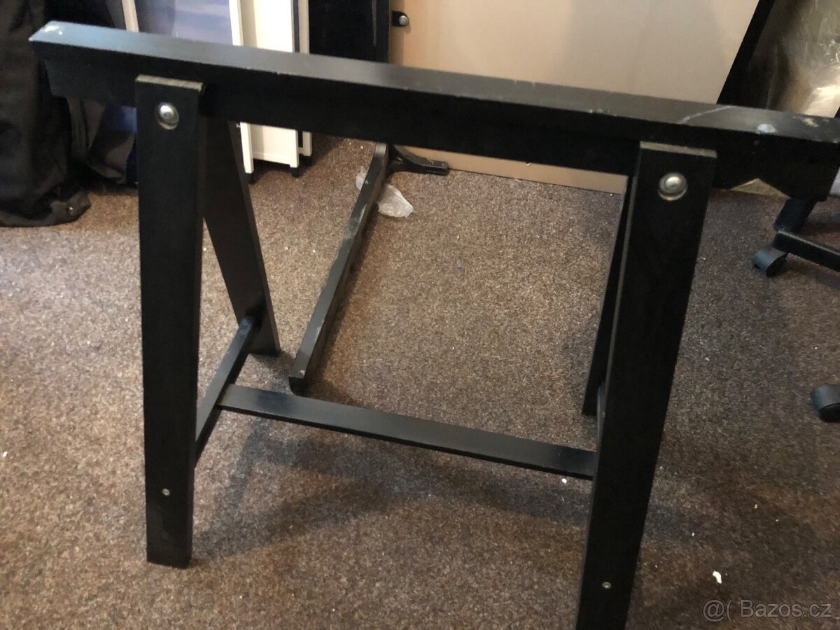 Pracovní stůl na kozách - 7