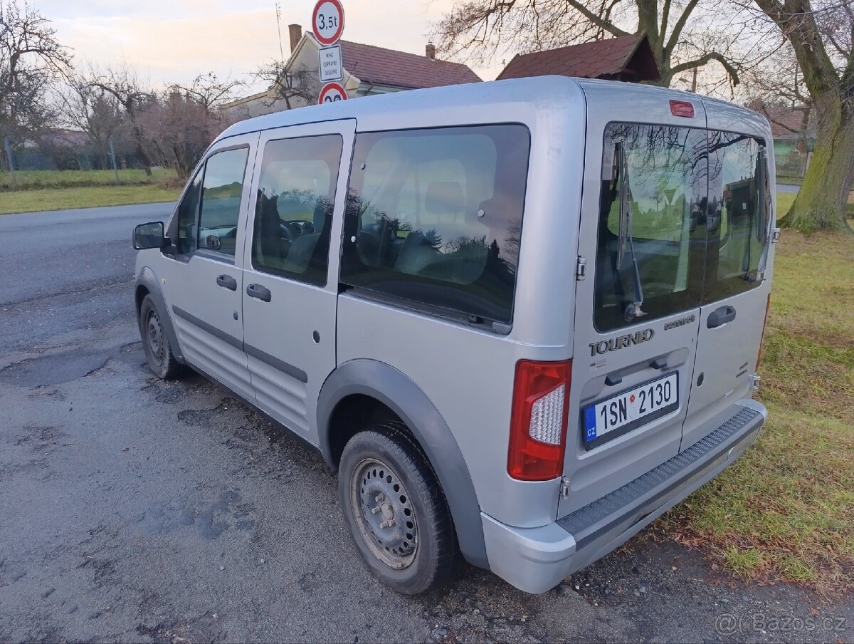 Ford Tourneo Connect 1.8Tdci rv.2011 - 7