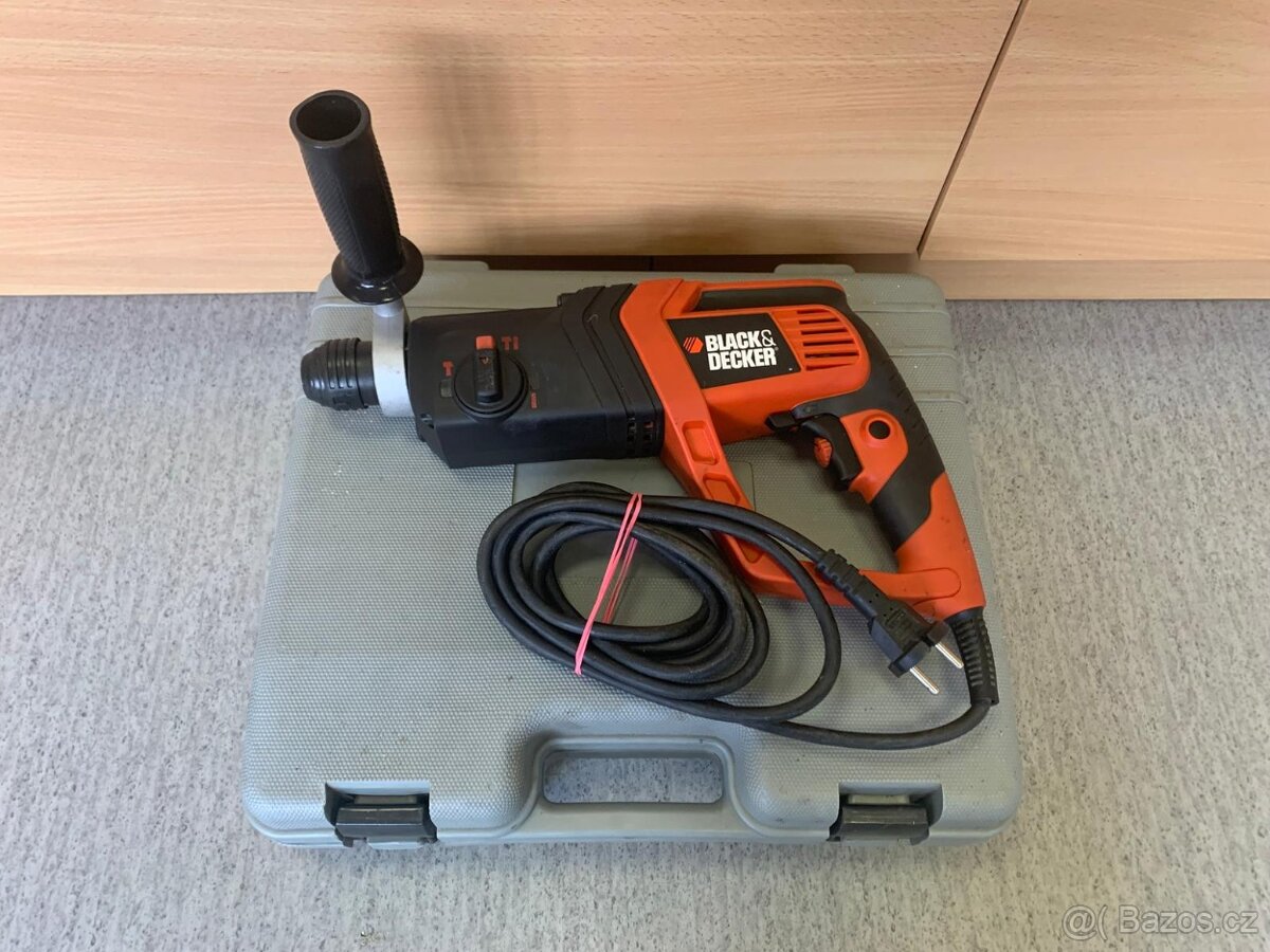 Kombinované kladivo Black & Decker KD 975 - 7