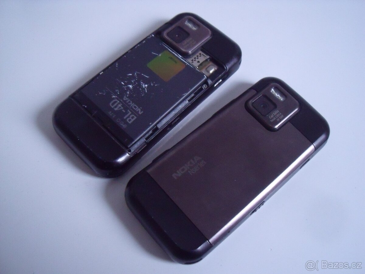 2x NOKIA N97-4 - 7