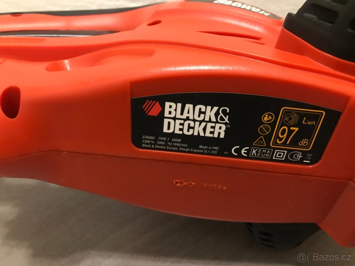 Nůžky na živý plot Black-Decker GT5050 - 7
