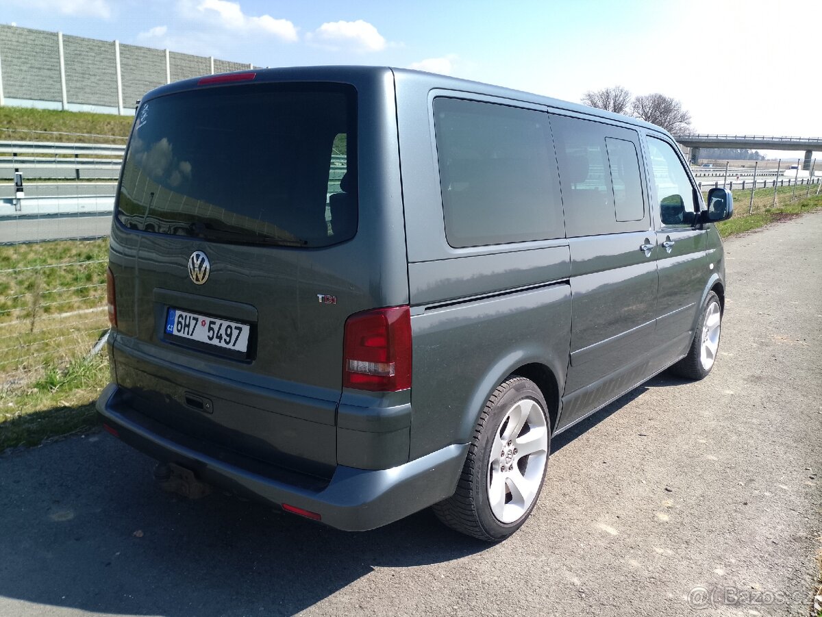 VW Multivan T5 2.5 TDI 96kW - 7