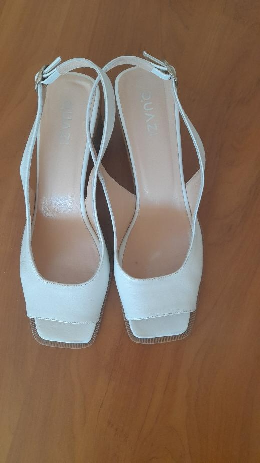 Smetanové celokožené sandály vel: 41, zn: QUAZI - 7