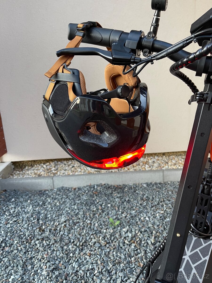 Elektrokoloběžka HECHT - 7