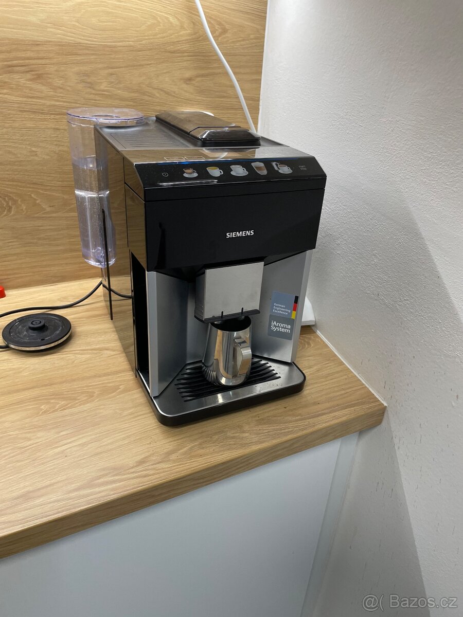 Kavovar Siemens v zaruce - 7