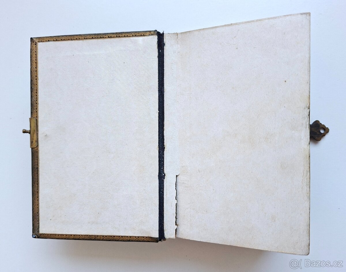 Prodám modlitební knížku Posvátní zvukové - 7